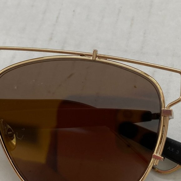 Dior Gold Mirror Aviator Sunglasses - Picture 3 of 7